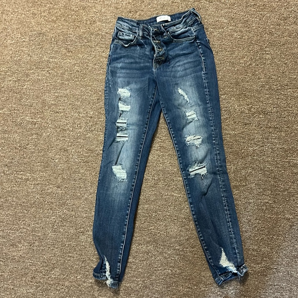 Stretchy button up skinny jeans